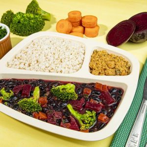 Feijoada Vegana: arroz integral, couve e farofa 300g